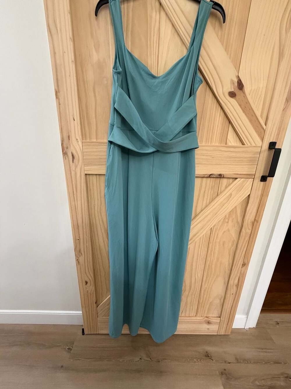 Halara Sleeveless Wide-Leg Casual Jumpsuit with Pockets